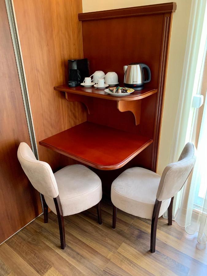 A01 Setany-Silverine Apartmanhaz-Orzoett Parkoloval بالاتونفوريد المظهر الخارجي الصورة